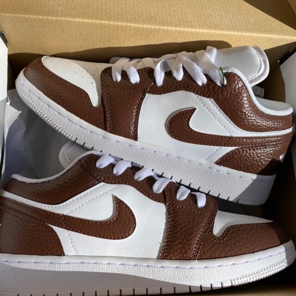 Jordan Shoes - brown jordan 1 lows customs !!!